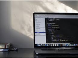 Dive Deep into Python: Your Gateway to Modern Programming